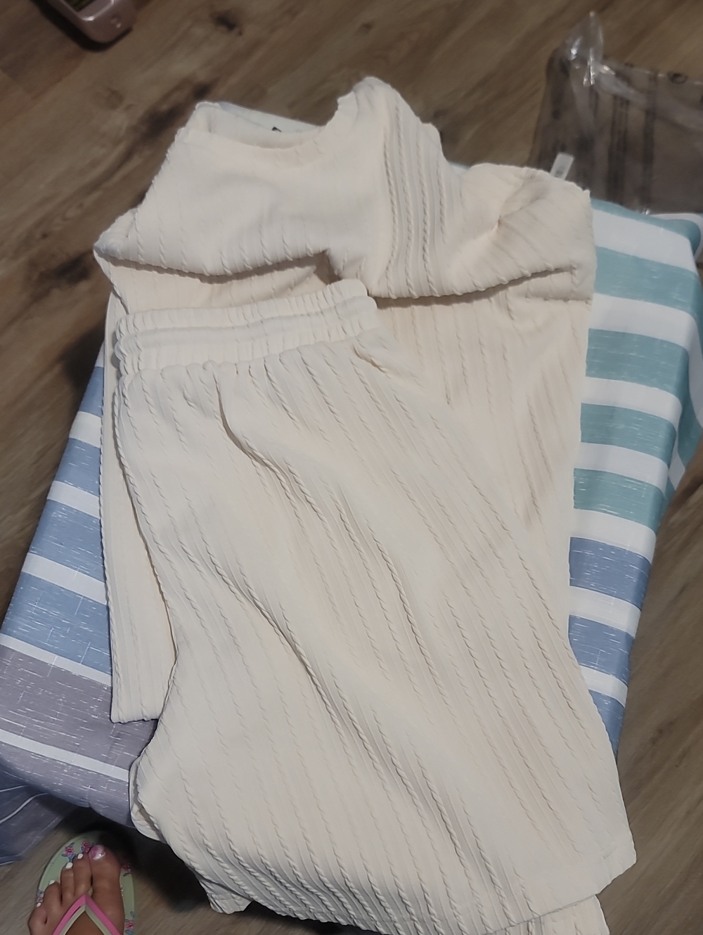 Mens 2 Piece Shirt and Short Set